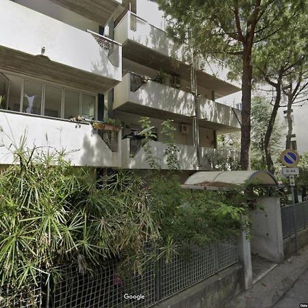5 Viale Fano Apartment Римини Экстерьер фото